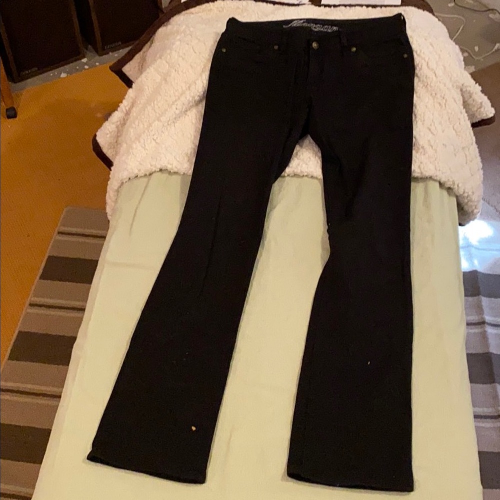 Delia*s “Morgan” Black size 11/12T Jeans